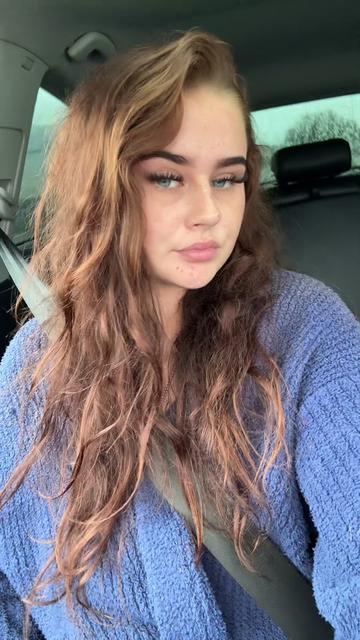 @elliejaynebuss