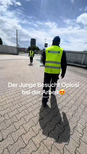 @Opiosi