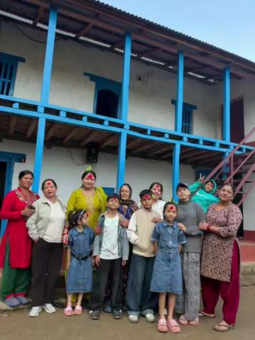 @Mina Kunwar