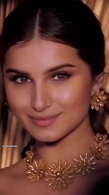 @Bollywood vibe 😇
