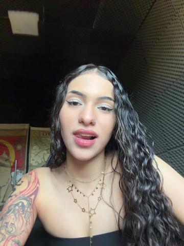 @sabrina