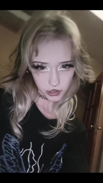 @✧・゚: *✧・゚:*