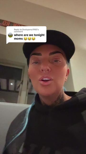 @Kirstie Allen