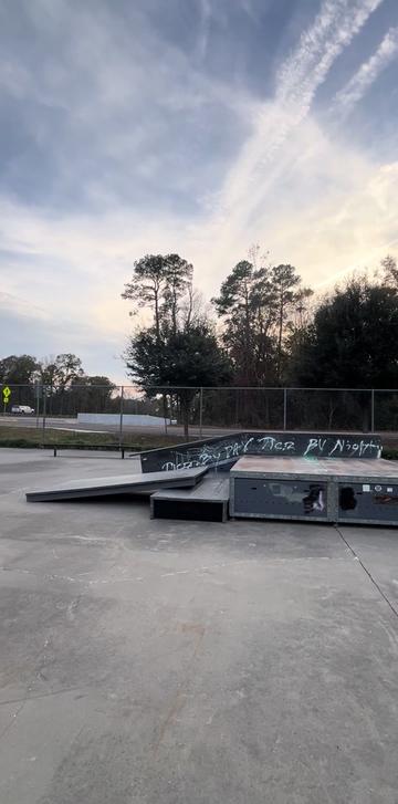 @omertàskates