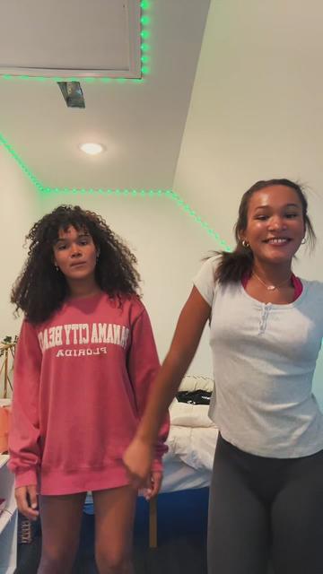 @hallui