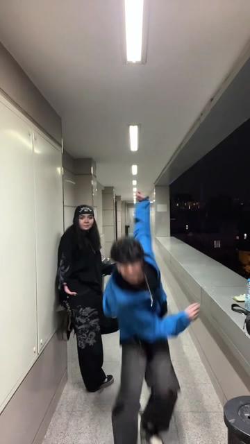 @A.D⚡️