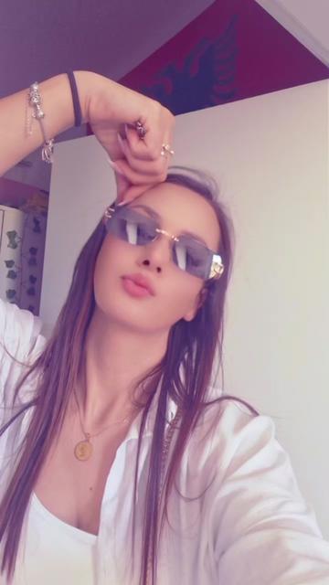 @🤌ZANA🤍