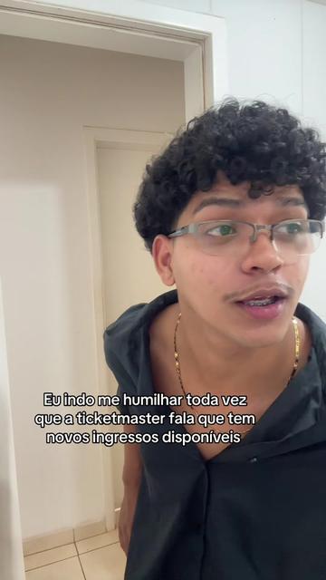 @T.H