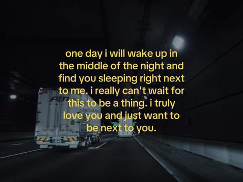@🎧