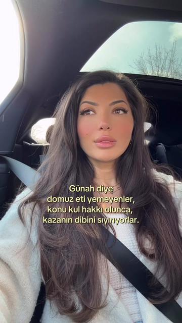@🦋