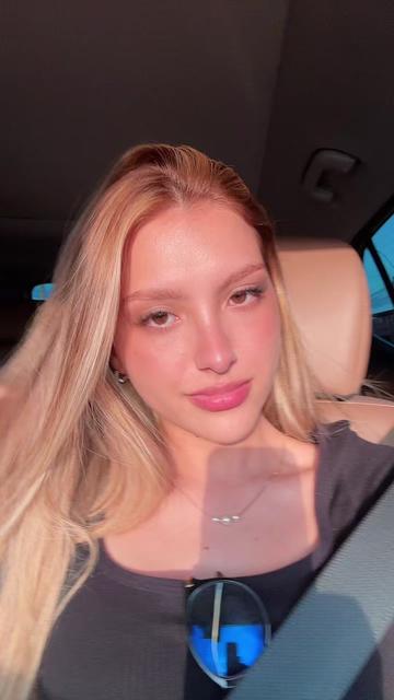 @Ju✨