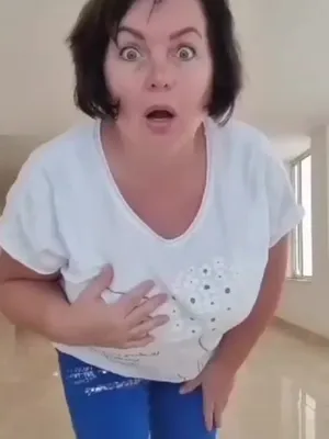 @Elena Glavan920