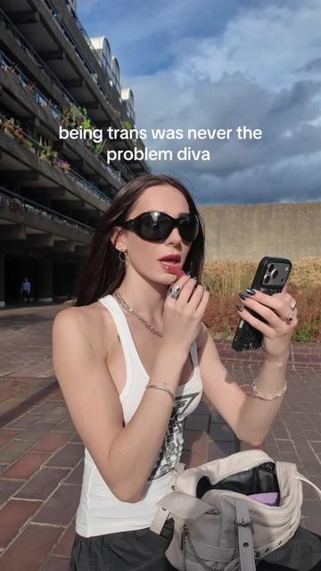 @loulouoren