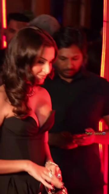 @Bollywood vibe 😇