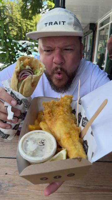 @thefatfoodieuk