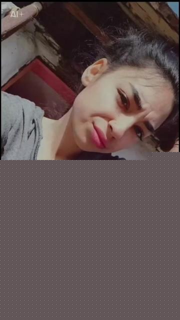 @Mora Rezmives