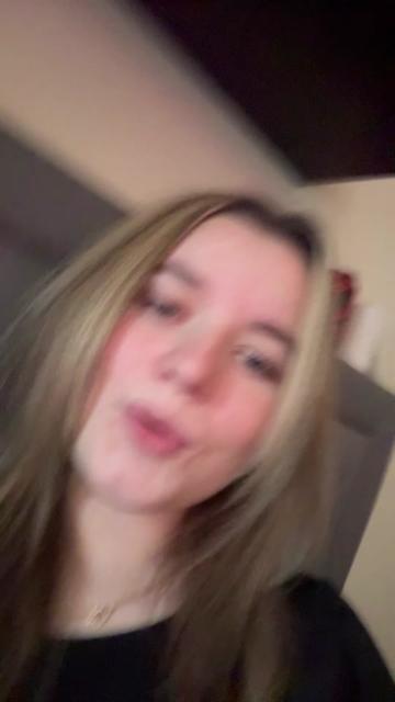 @izzy.xoxo