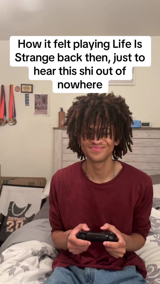 @ITZZ$kovie