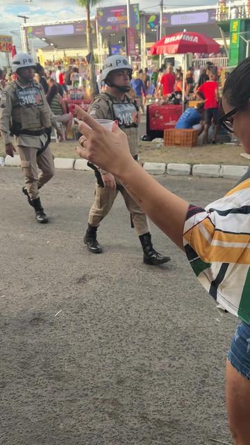 @&Aacute;dila C. B. Souza