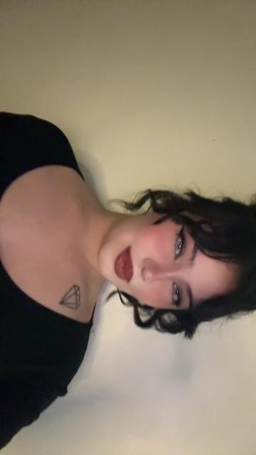 @Itislatina