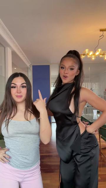 @caarlaaxx_