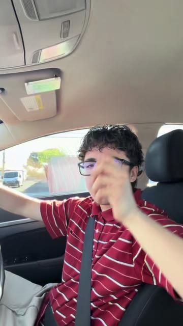 @Samussy
