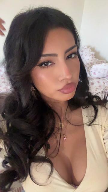 @sophieavril