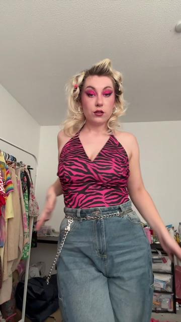 @big pink energy 🎀