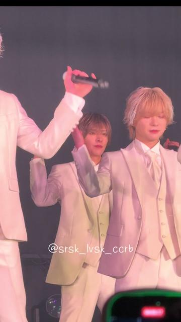 @.*・✿ri✩.*˚
