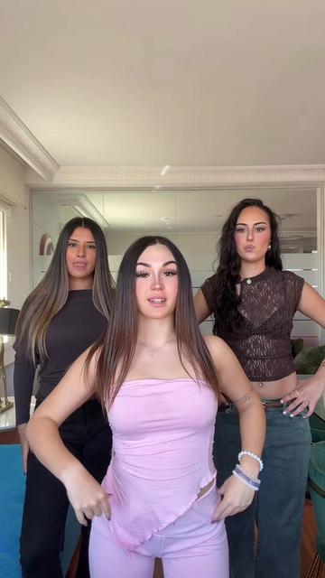 @caarlaaxx_