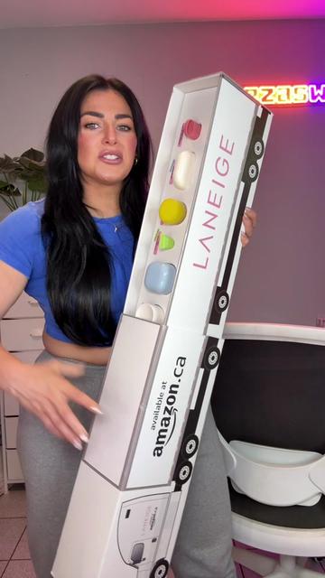 @weezasworld