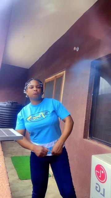 @Èkúnolá❤️💯 ❤️ (waka jéjé)