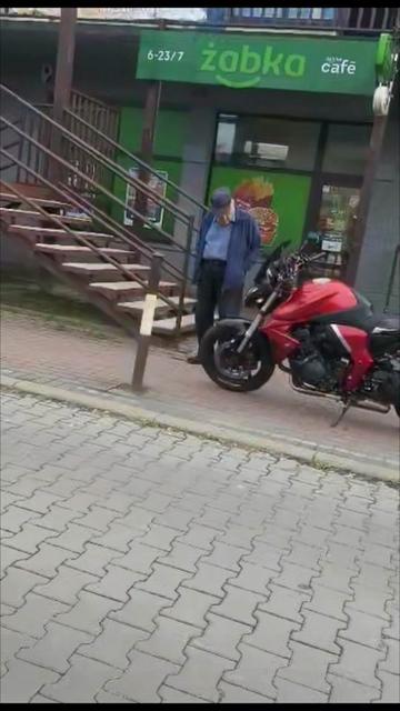 @Młody