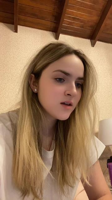 @anastasialinares