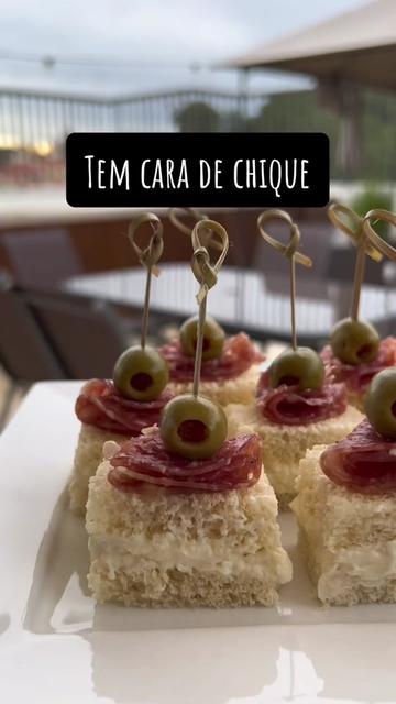 @Brindando e Comendo