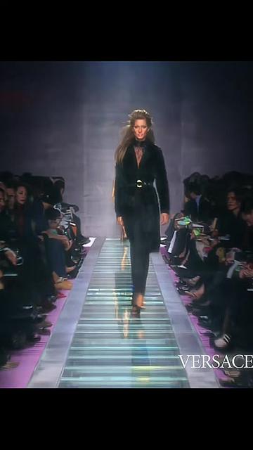 @fashion.runways
