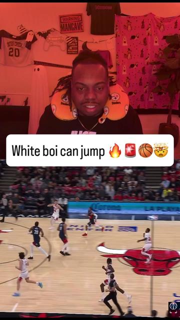 @TaeReacts