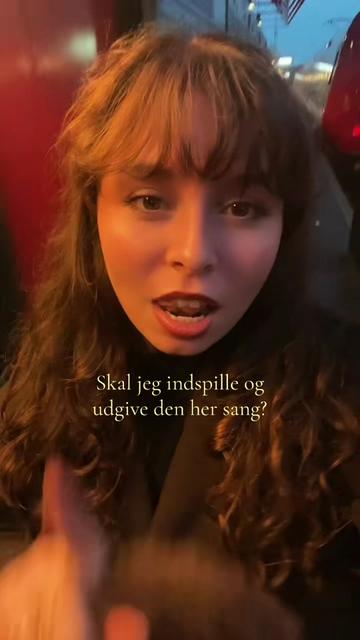 @JOSEFINE JUVA