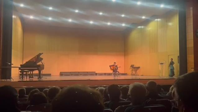 @Julián García