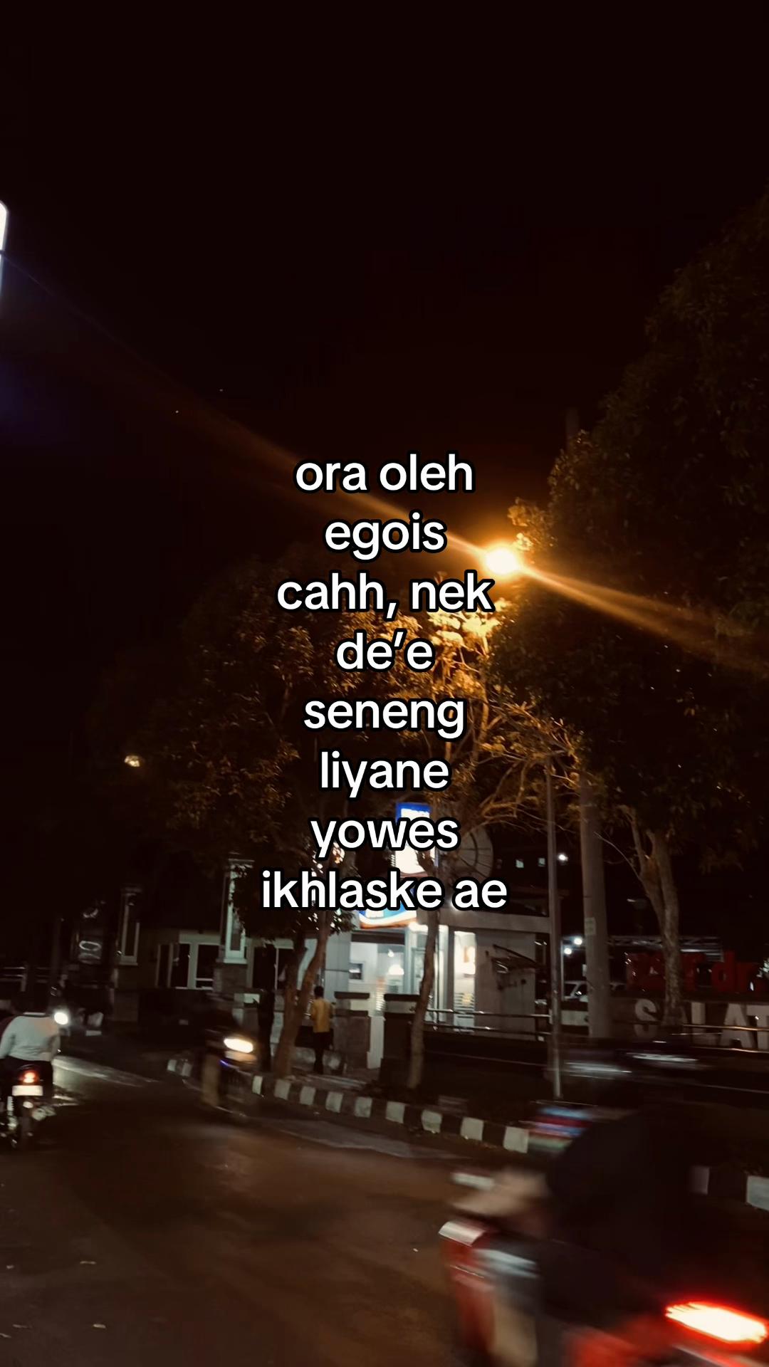 @𝙎𝙀𝙈𝙍𝘼𝙒𝙐𝙏✰