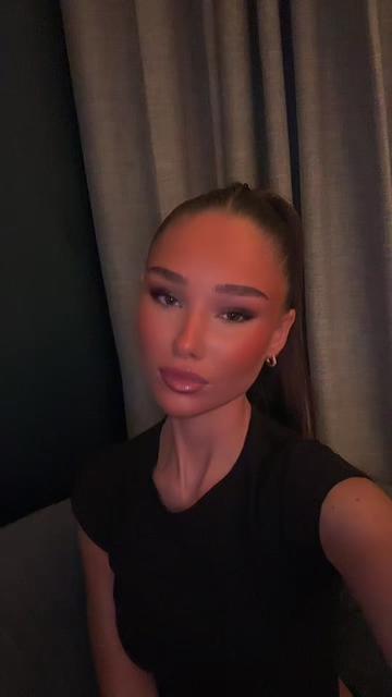 @🧸