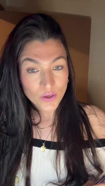 @Liza Noshi Gjonaj
