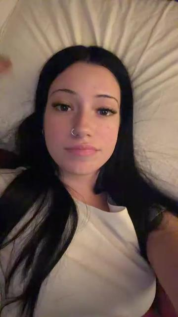 @rrebeccaarinii