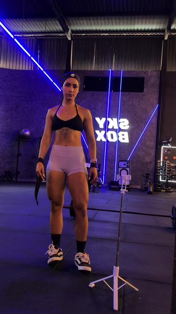 @cibeleloren_fit