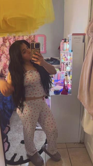 @Yesi 💕🥰✨💫