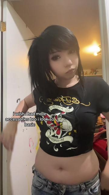 @⦻ dollie ⦻