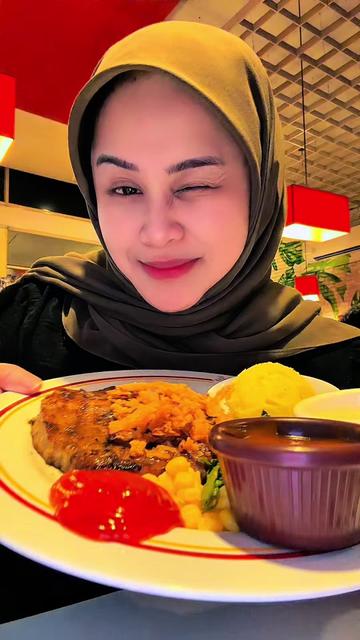 @Risdafitriana