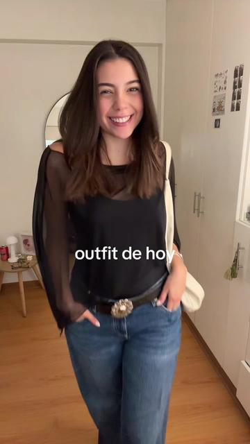 @adrianaleivaac