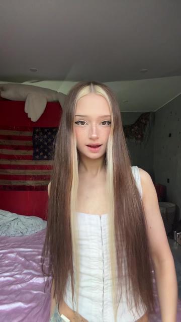 @Пчела