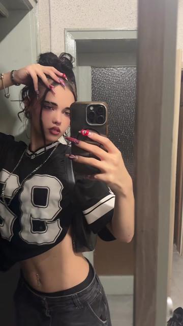 @Sonya🪻